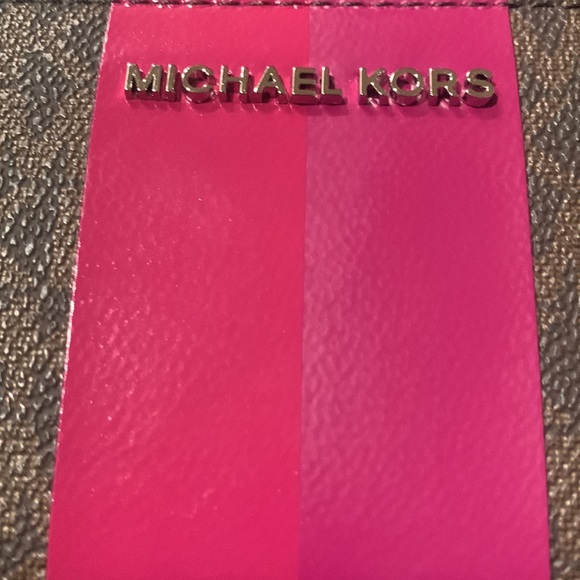 Michael Kors jet set zip around card case/wallet - Picture 3 of 6